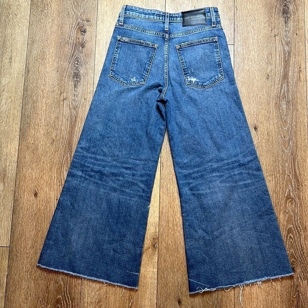 Coût de la Liberté Wide Leg Crop Jeans Size 25